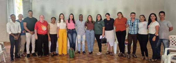 Reunião de alinhamento da comissão Organizadora do Congresso de Egressos das EFADES no ECC.