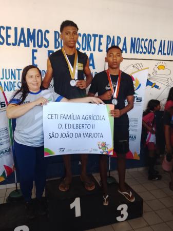 Alunos da EFADE II se destacam nos jogos de JEPI´s