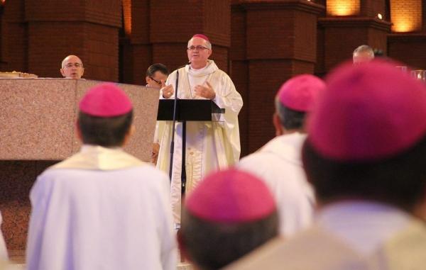No sexto dia de Assembleia, bispos rezaram pelo Mês Missionário Extraordinário.