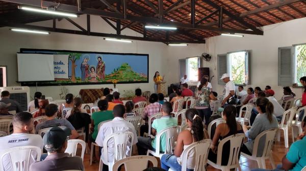 CEFAS Realiza seminário com pais e mães de jovens do semiarido