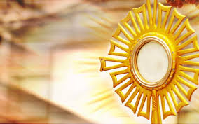 Paróquia da Sagrada Família convida a comunidade para adoração ao Santíssimo Sacramento