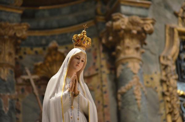 Portugal: Fátima reza pelas vitimas da pandemia do COVID-19
