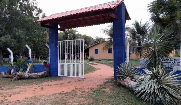 Equipe fundação dom Edilberto e escola família agrícola efade IV se reúnem para discutir estratégicas para o encerramento do ano letivo 2020