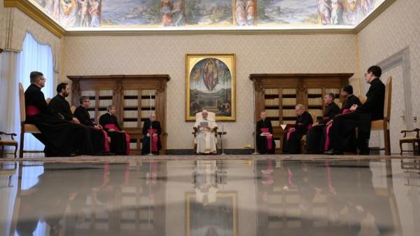 Papa: É preciso valorizar a vida interior. Meditar é encontrar Jesus e nós mesmos
