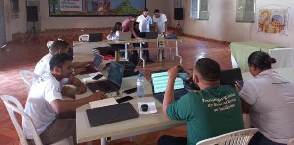 Em Oeiras técnicos se reúnem com monitor Regional do Projeto PRS Caatinga