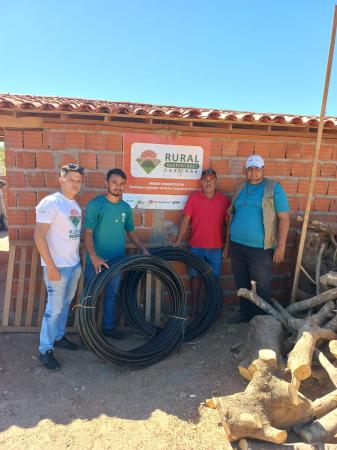 Fundação Dom Edilberto Dinkelborg- Funded realiza entrega de materiais de irrigação