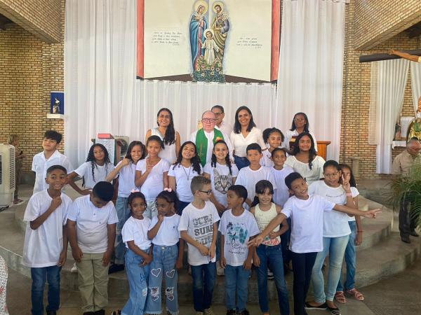 Paróquia da Sagrada Família realiza projeto DIA DE FESTA em Oeiras