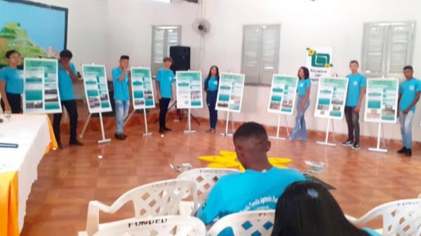 Alunos da EFADE IV apresentam Projeto Profissional Jovem - PPJ