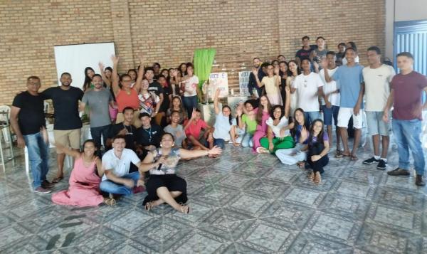Paróquia da Sagrada Família realiza encontro de jovens em Oeiras