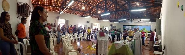 Celebração Eucarística marca inicio da semana pedagógica das escolas família agrícola no ECC
